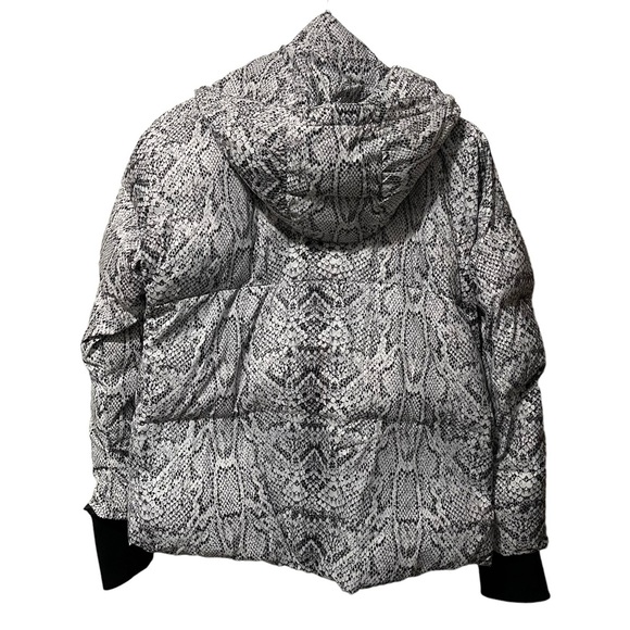 Varley Highland Puff Jacket Contrast Snake Women’s hooded puffer coat size small - Picture 6 of 13